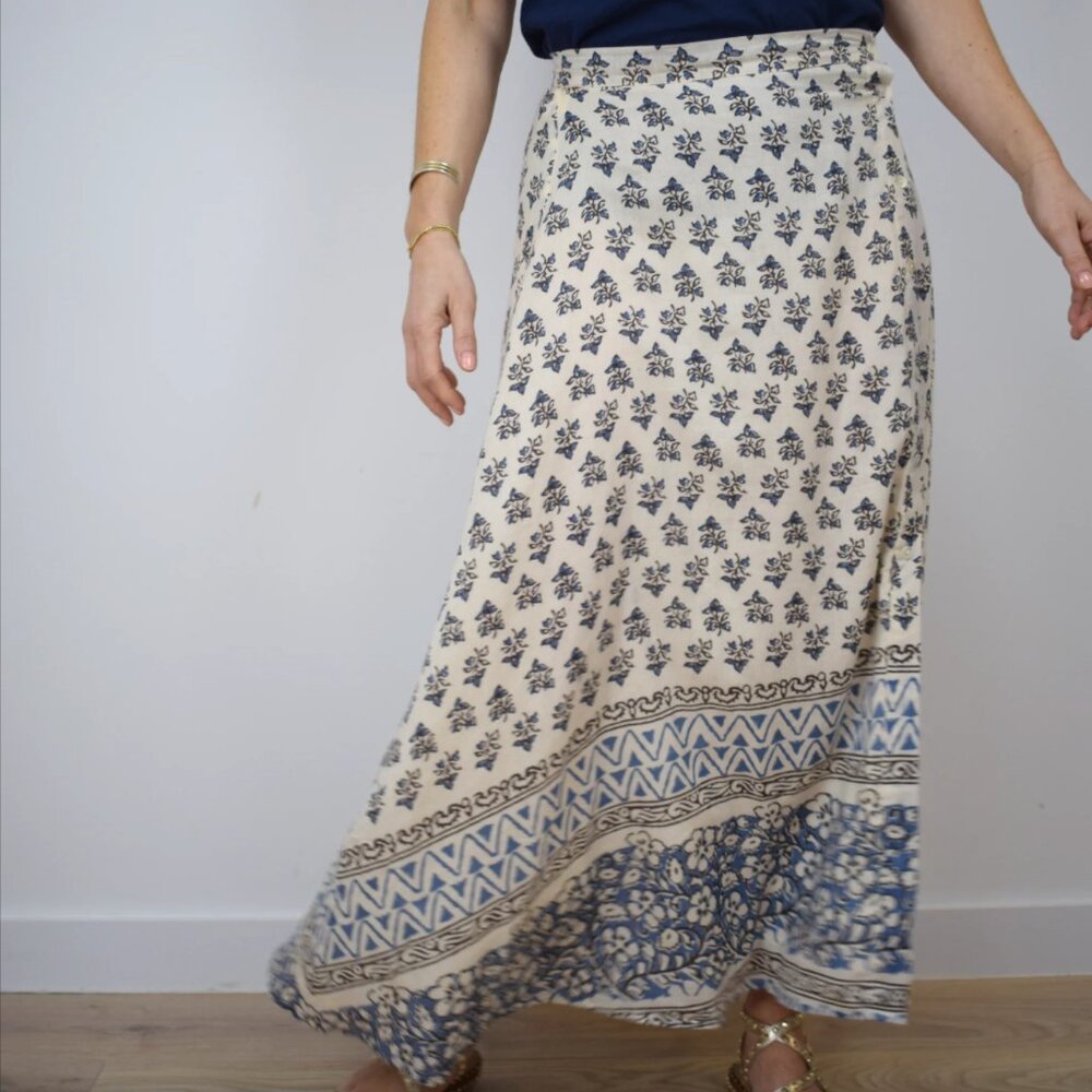 Maison Hotel Debbie Midi Skirt Corfu White